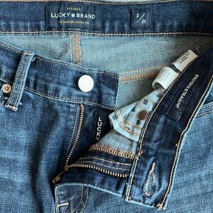 Lucky Brand Brooke Straight Jean Women’s Size 26 Raw‎ Hem